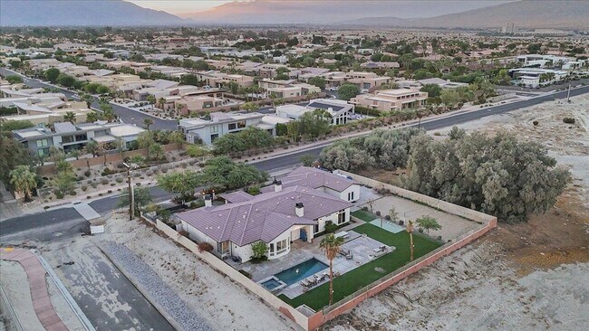 Building Photo - 34620 Via Josefina Dr