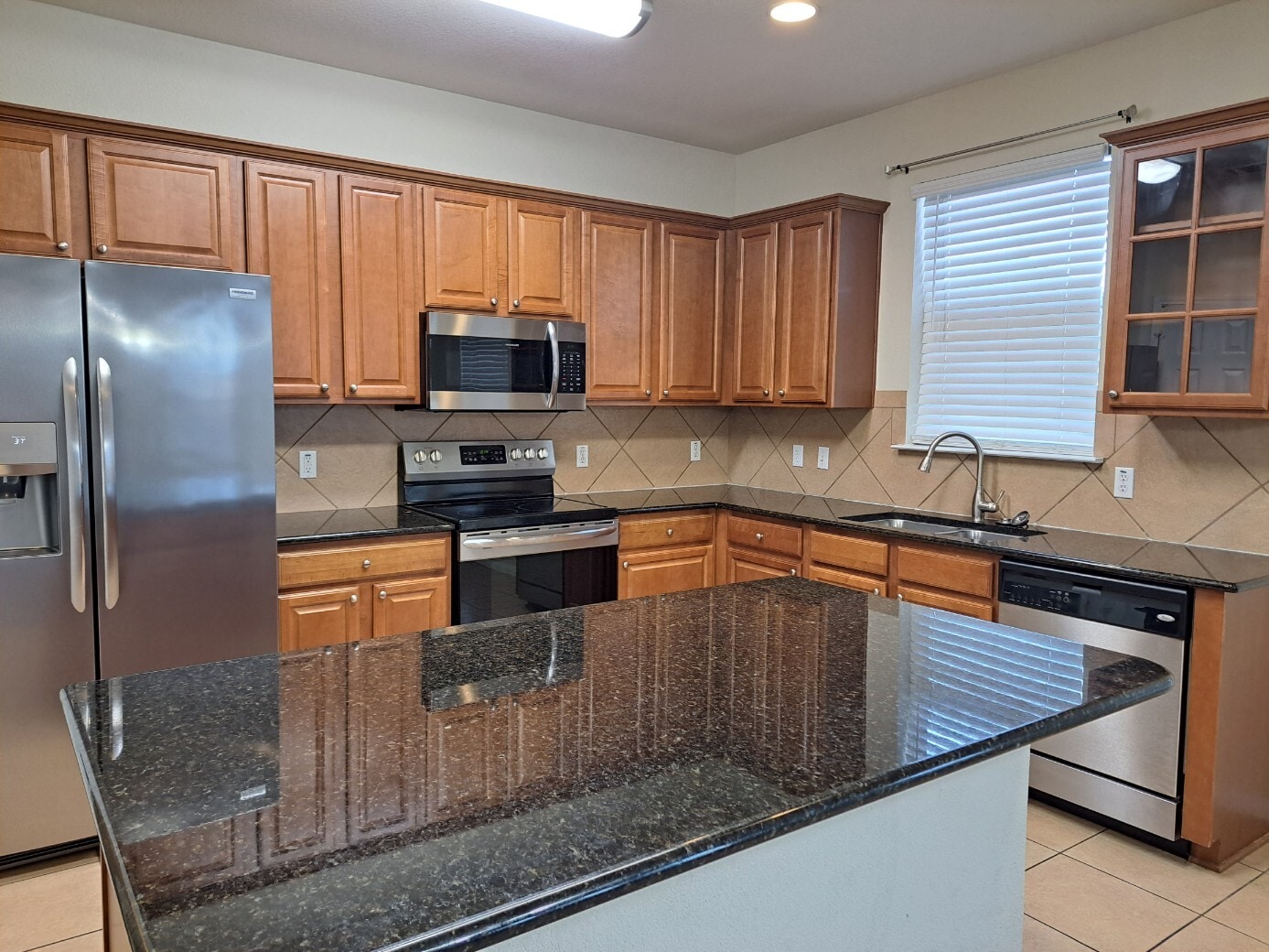 Building Photo - 829 Kachina Loop