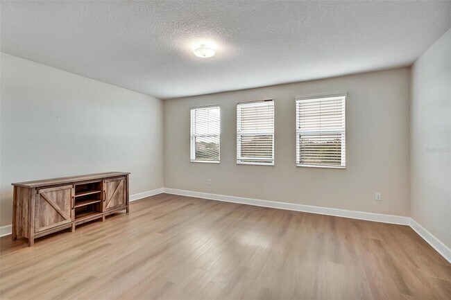 Building Photo - 4628 Garden Arbor Way