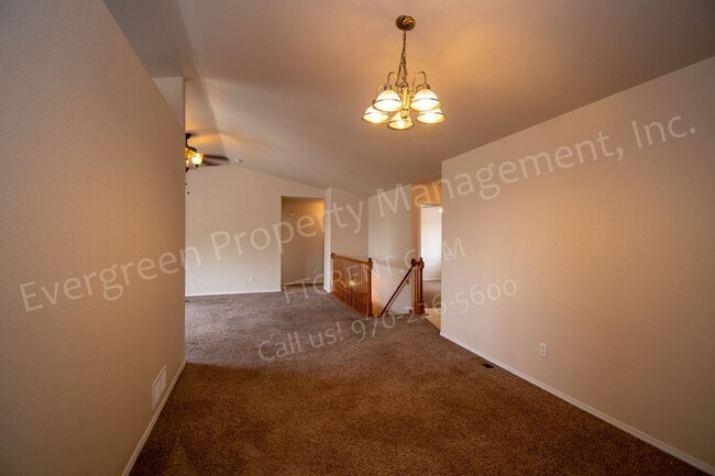 Building Photo - 413 Hawthorne Ave