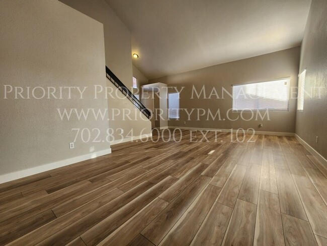 Building Photo - NEW! COMPLETELY REMODELED!  THIS GORGEOUS ...