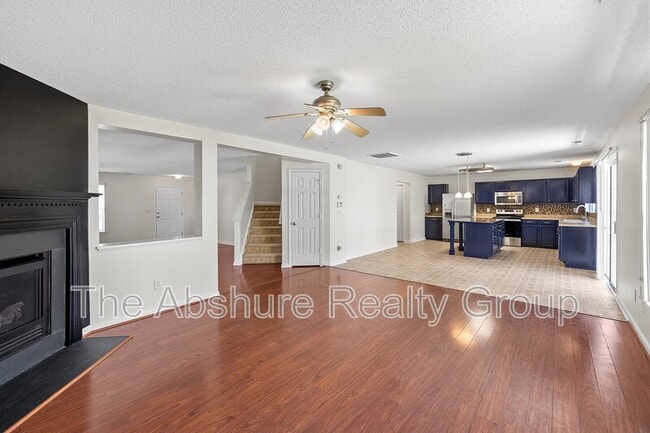 Building Photo - 6571 Guard Hill Dr