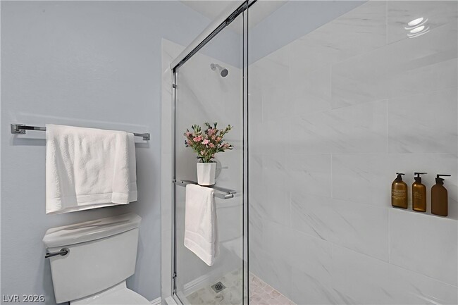 Building Photo - 4730 Nara Vista Way