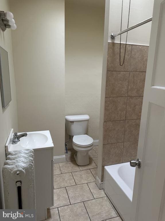 Building Photo - 2033 Wilmot St