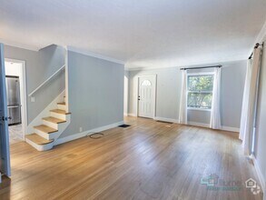 Building Photo - 3 Bedroom... Sweet Story-Book Mid-Century ...