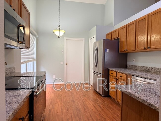 Building Photo - 4602 Gulfwinds Dr