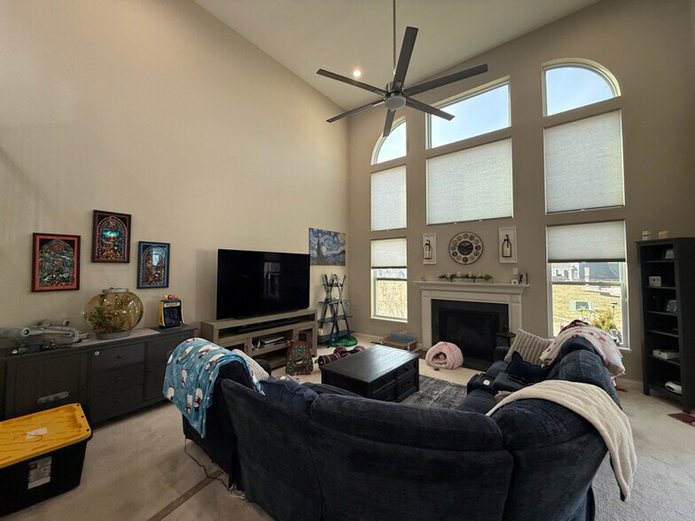 Building Photo - 4881 Royal Birkdale Dr