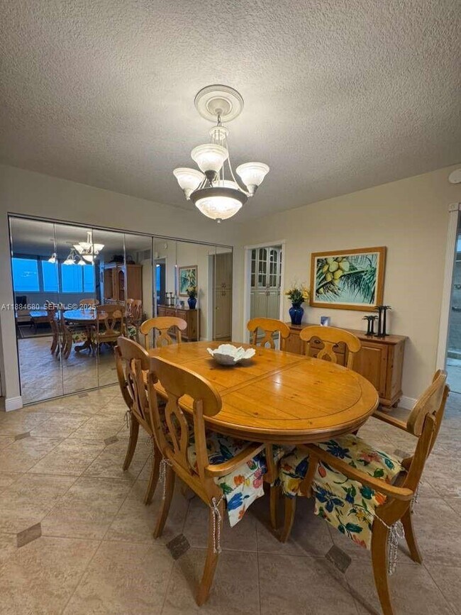 Building Photo - 5005 Collins Ave