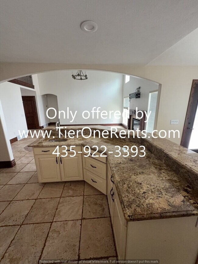 Building Photo - NO DEPOSIT option available for qualified renters!