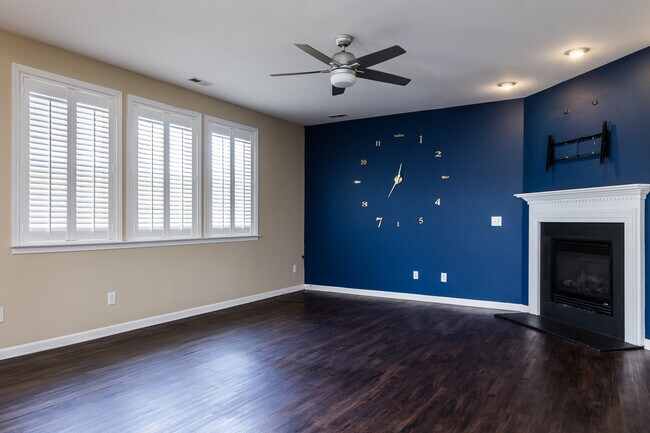 Building Photo - 117 Woodtrellis Ct