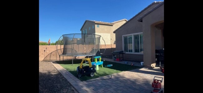 Building Photo - 3276 E Orleans Dr