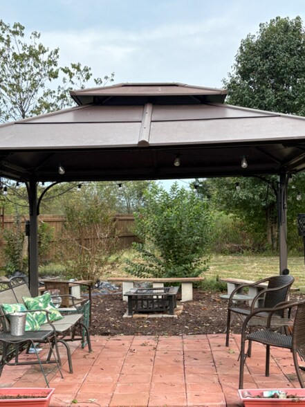 Building Photo - 754 Greenfield Ln