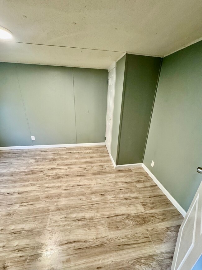 Building Photo - 646 Rices Creek Rd