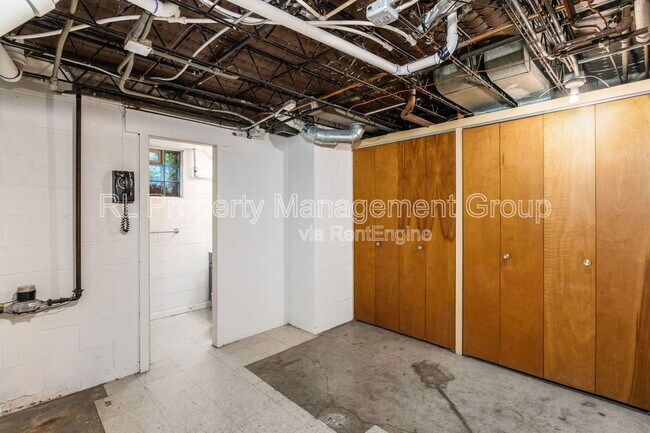 Building Photo - 413 Walhalla Rd