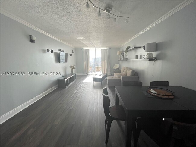 Building Photo - 2750 NE 183rd St