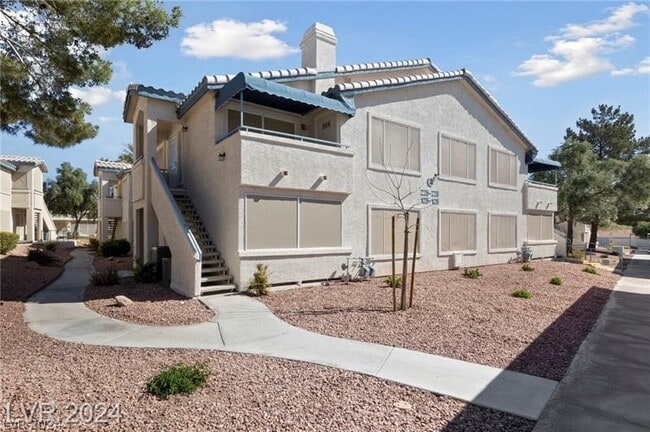 Building Photo - 3425 E Russell Rd