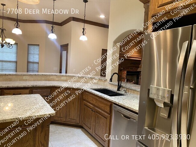 Building Photo - 7708 Deer Meadow Dr