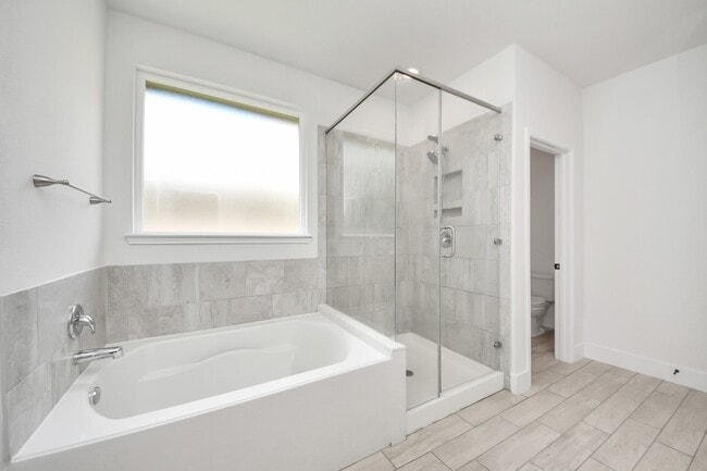 Building Photo - 14380 Zion Gate Crossing