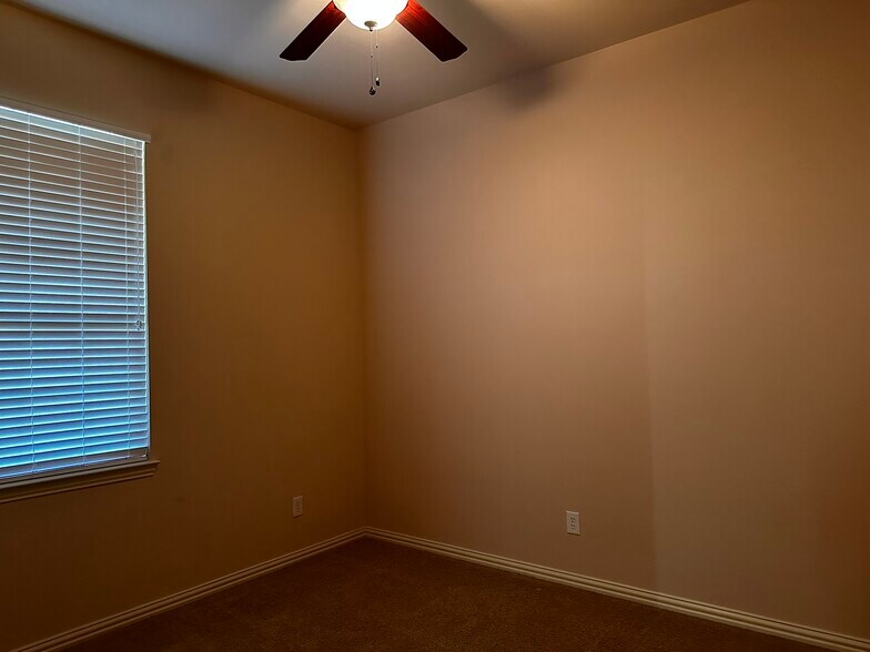 Bedroom 2 - 3616 Patience Boulevard