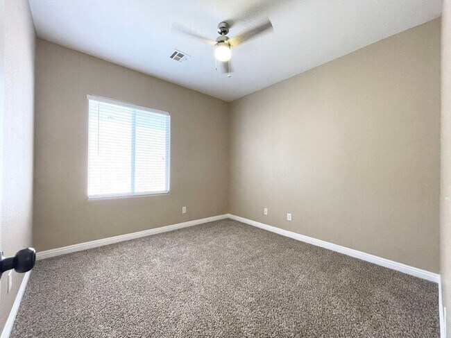Building Photo - Dream Home in the Heart of Summerlin