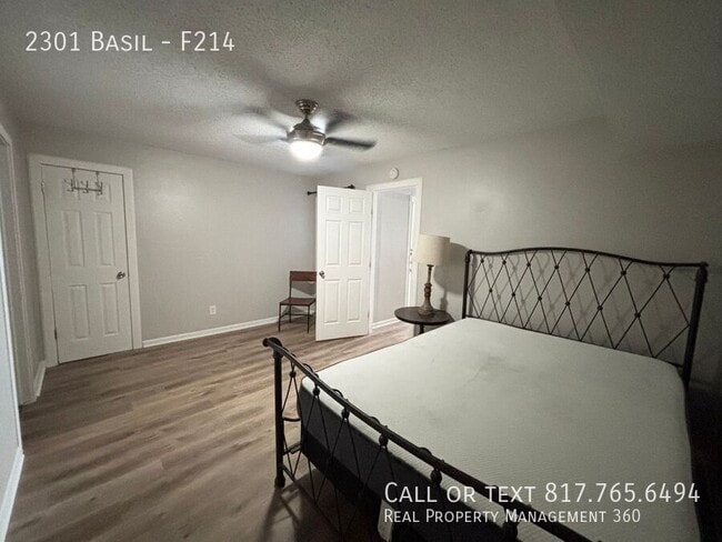 Building Photo - 2301 Basil-F214