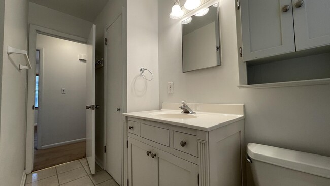 Building Photo - 3533 N 84th St