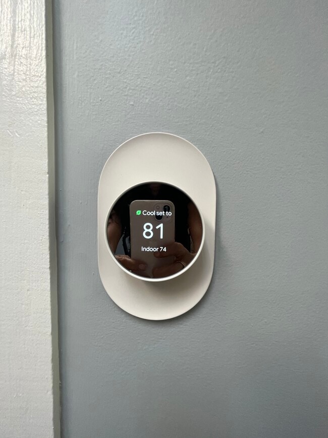 Building Photo - 315 Goldfinch Pl