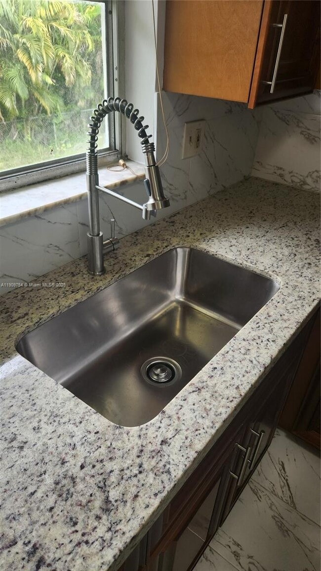 Building Photo - 3090 Coral Springs Dr