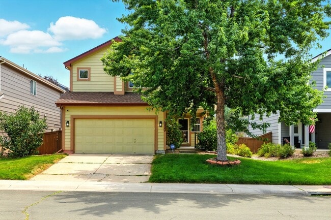Building Photo - Amazing 3 Bed 4 Bath Highlands Ranch House...