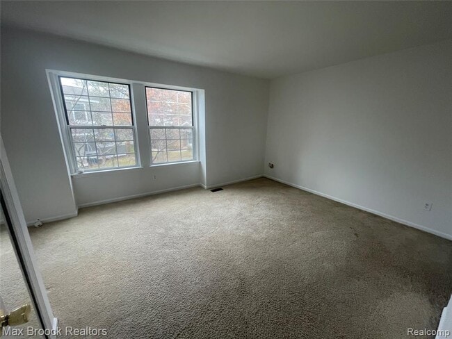 Building Photo - 6620 Fireside Ct