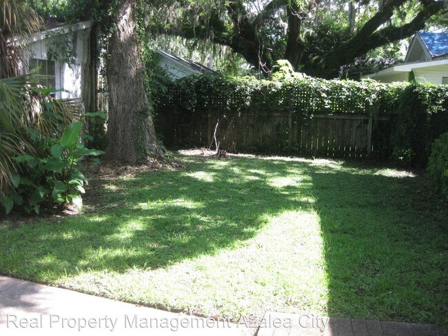 Building Photo - 3 br, 2 bath House - 301 Chidester Ave