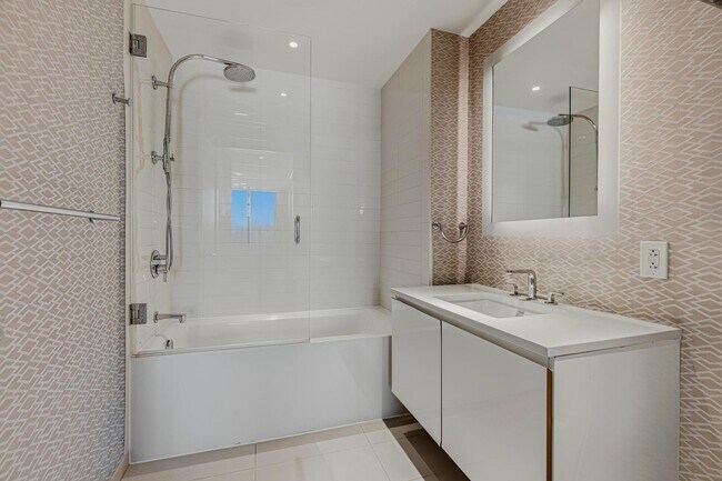 Building Photo - 2501 M St NW