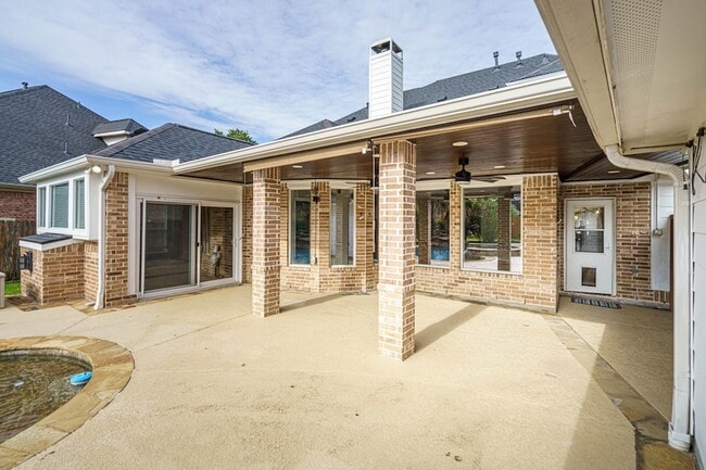 Building Photo - 6331 Collina Springs Ct