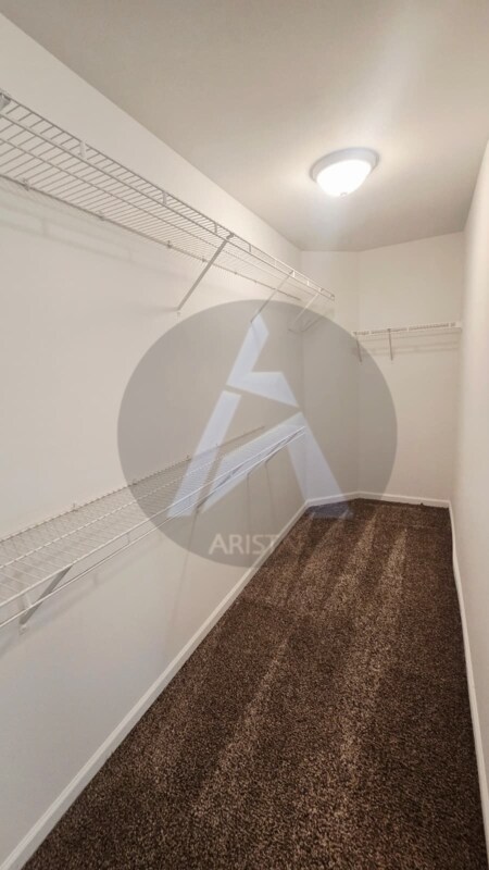 Building Photo - 2624 McGuire Dr