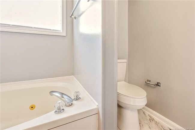 Building Photo - 275 Waterdown Dr