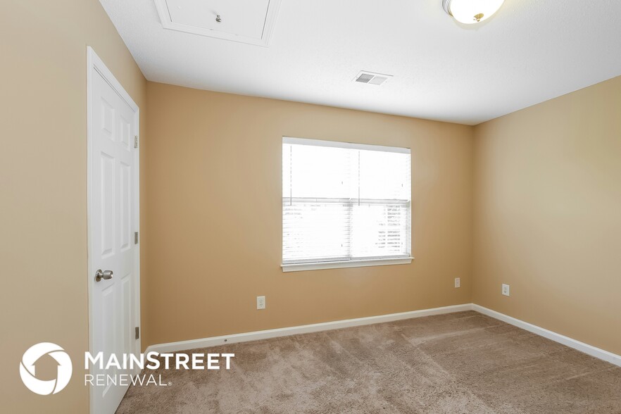 Building Photo - 4315 River Bluff Terrace