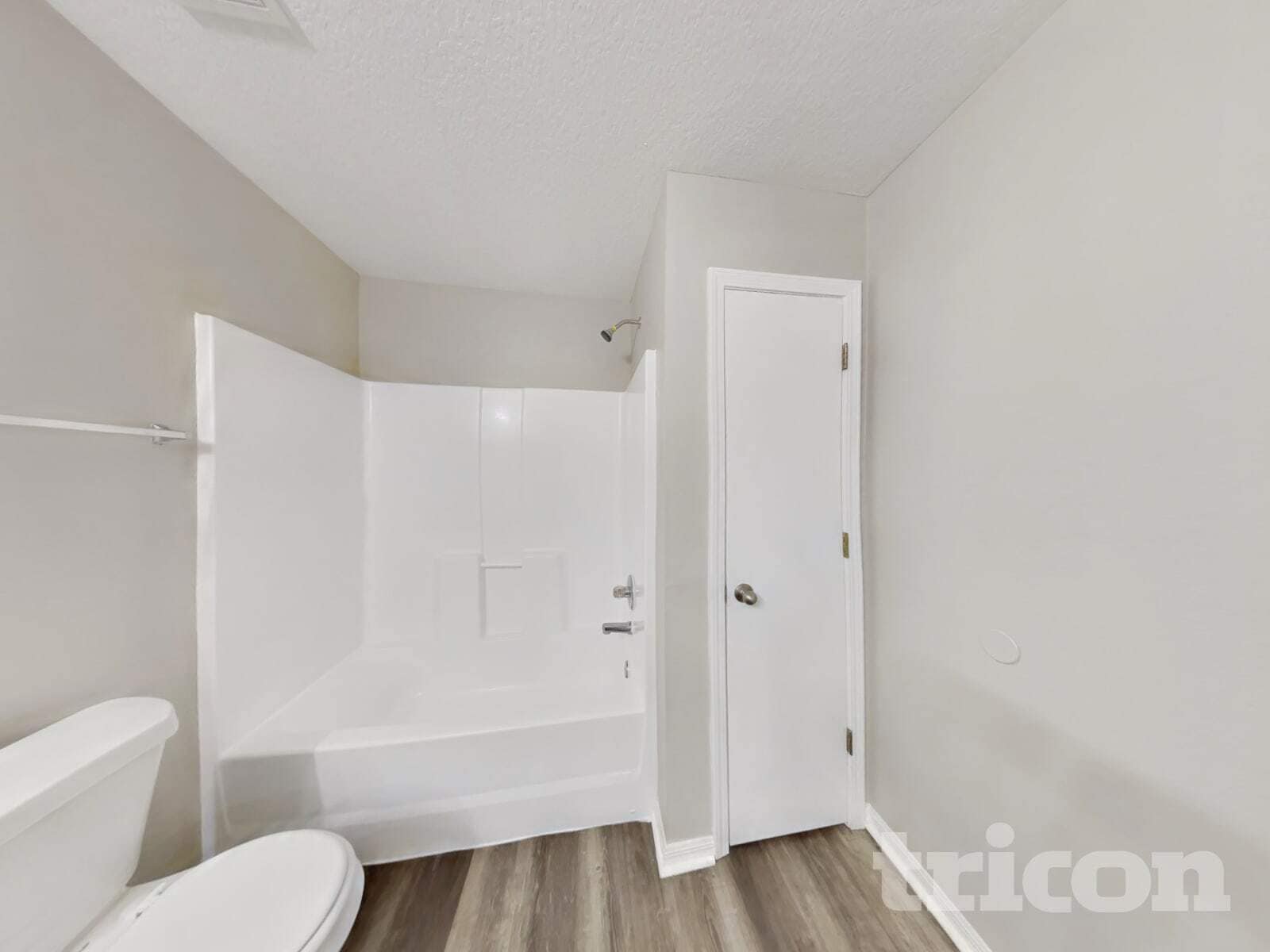 Building Photo - 10908 Golden Silence Dr