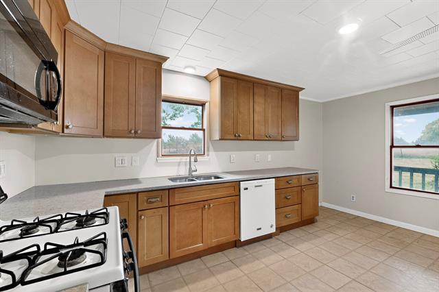 Building Photo - 6585 Co Rd 179