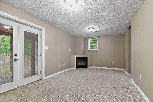 Building Photo - 5539 E Boniwood Turn