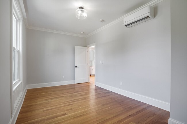 Building Photo - 30 Fairmont Pl