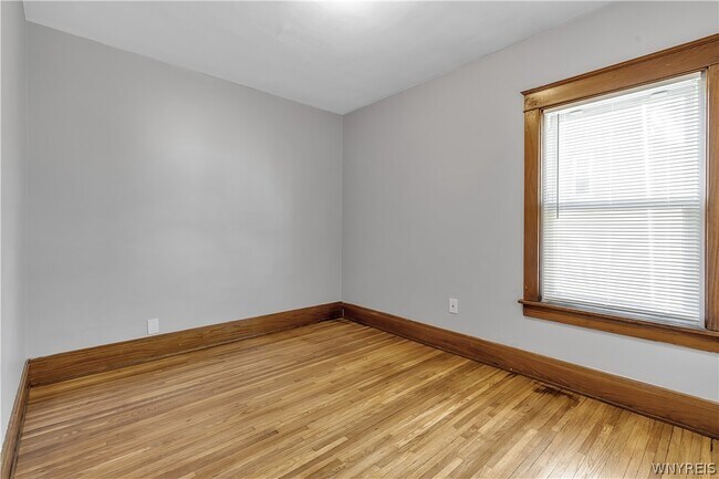 Building Photo - 230 Pennsylvania St
