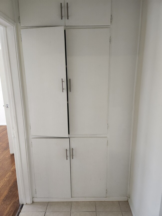 Building Photo - 3705 Hughes Ave