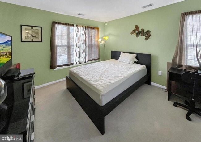 Building Photo - 62 Shelley Cir