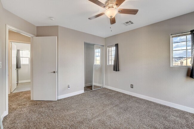 Building Photo - Totally Updated Solar Powered 4 Bedroom! B...