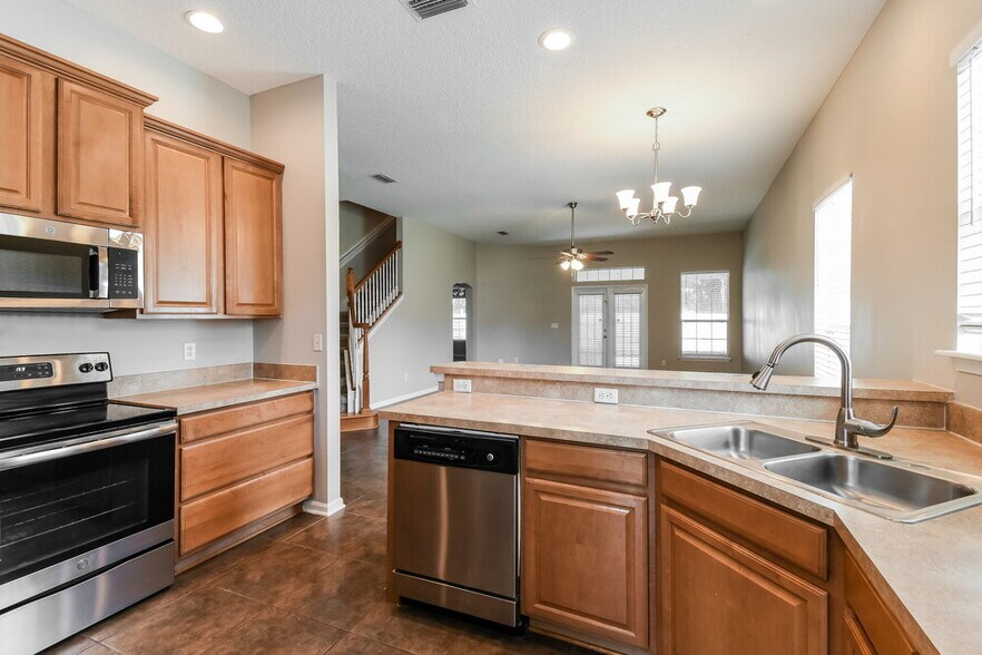 Building Photo - 741 Indigo Run Dr