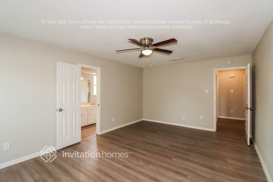 Building Photo - 3002 Mission Valley Dr