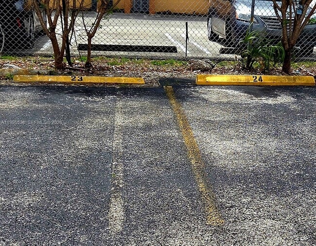 Building Photo - 3800 SW 102nd Ave