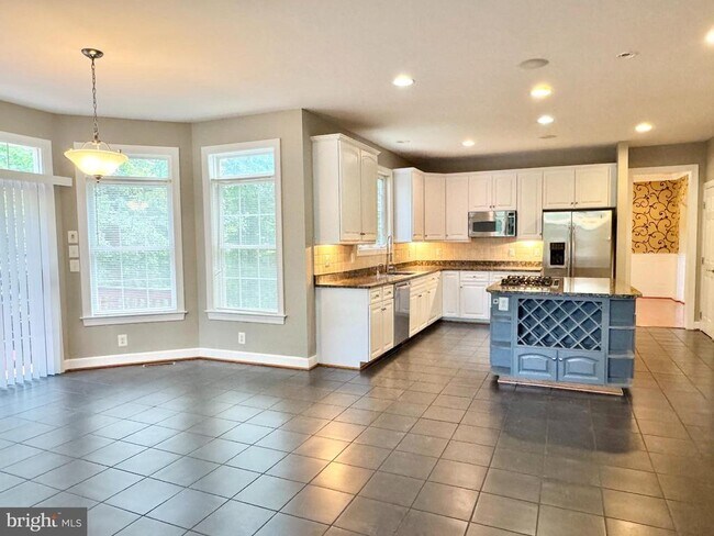 Building Photo - 3500 Germainia Ct