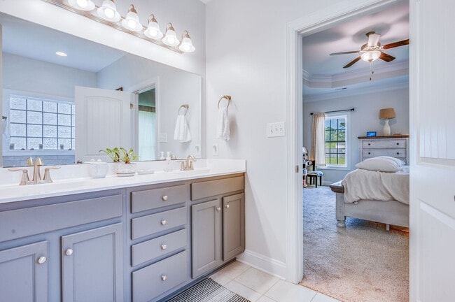 Building Photo - 110 Evergreen Frst Dr