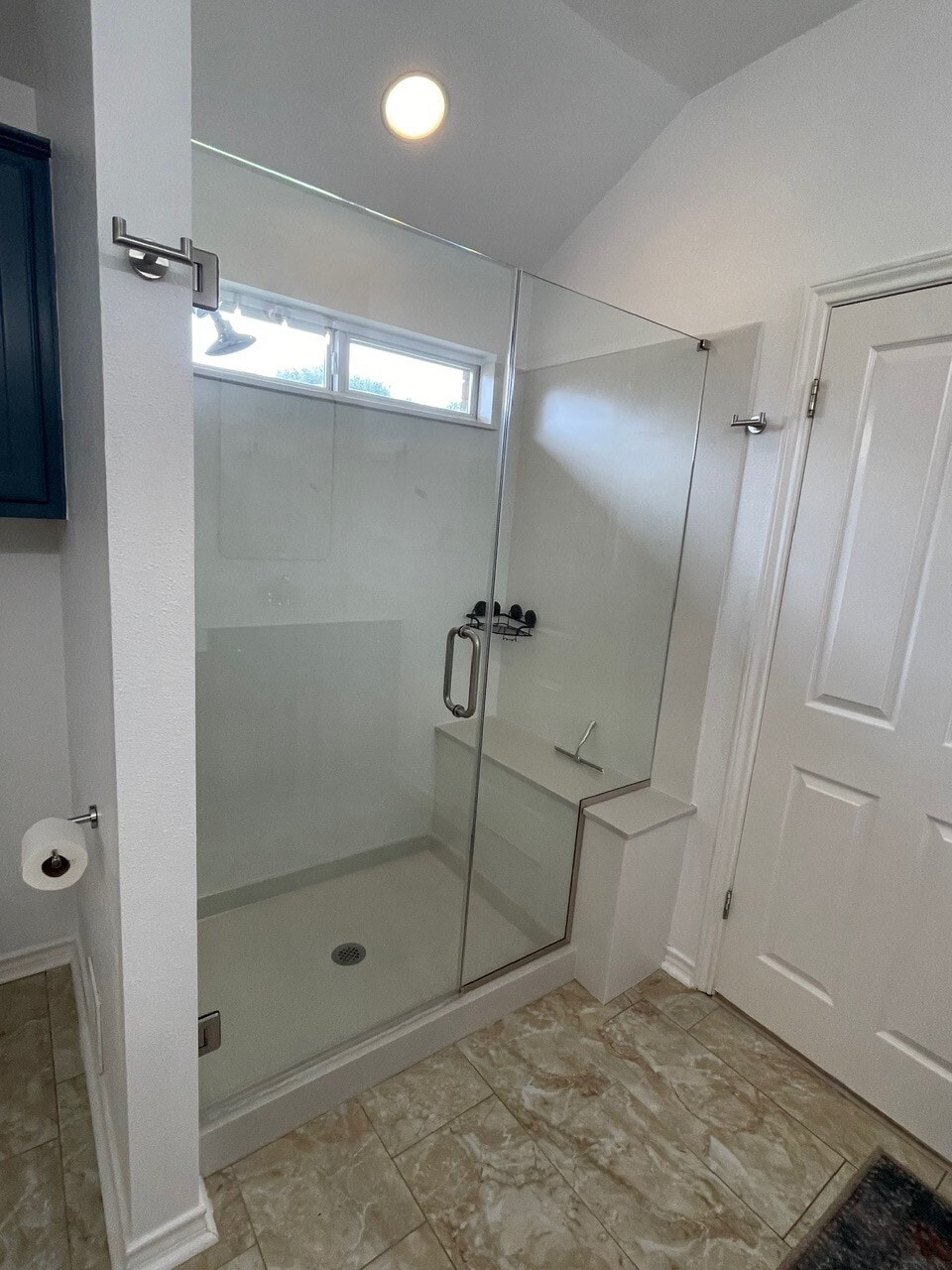 Master Bathroom - 220 Northcross Rd